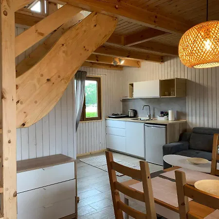 Pod Debami ,pokoje,nauka Jazdy Konnej Obok Leby * Sarbsk