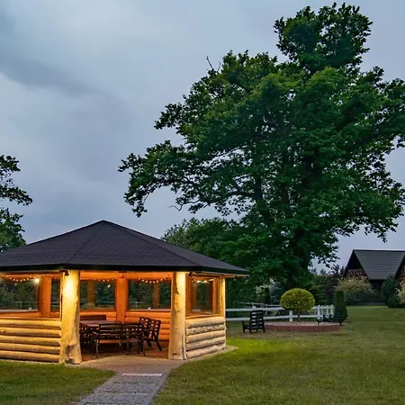 Pod Debami ,pokoje,nauka Jazdy Konnej Obok Leby Holiday home