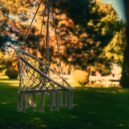 Feriehus Pod Debami ,pokoje,nauka Jazdy Konnej Obok Leby Sarbsk