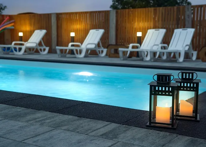 Pod Debami ,pokoje,nauka Jazdy Konnej Obok Leby * Sarbsk