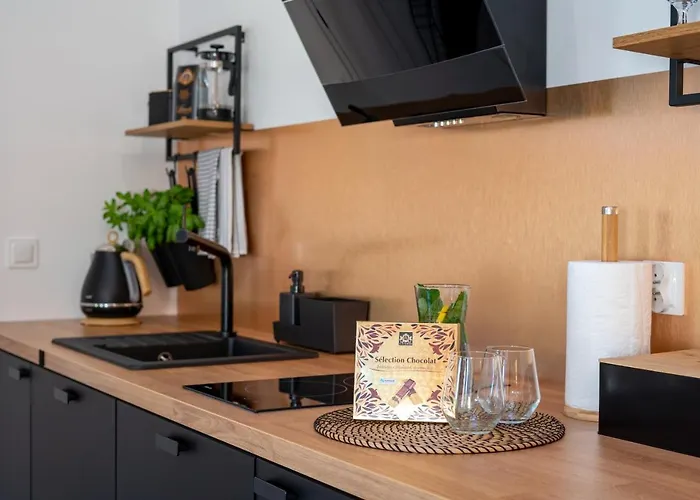 Pod Debami ,pokoje,nauka Jazdy Konnej Obok Leby Sarbsk