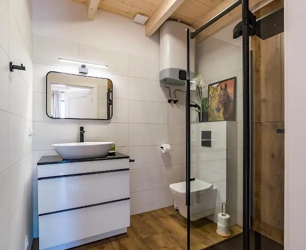 Tatil Evi Pod Debami ,pokoje,nauka Jazdy Konnej Obok Leby *