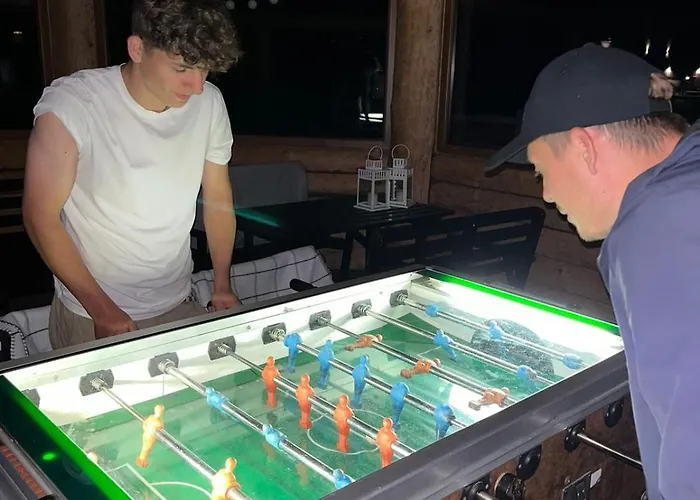 Pod Debami ,pokoje,nauka Jazdy Konnej Obok Leby