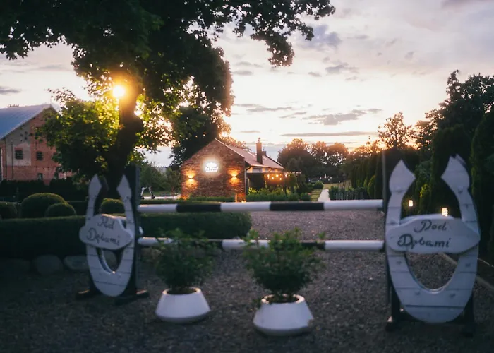 Tatil Evi Pod Debami ,pokoje,nauka Jazdy Konnej Obok Leby Sarbsk